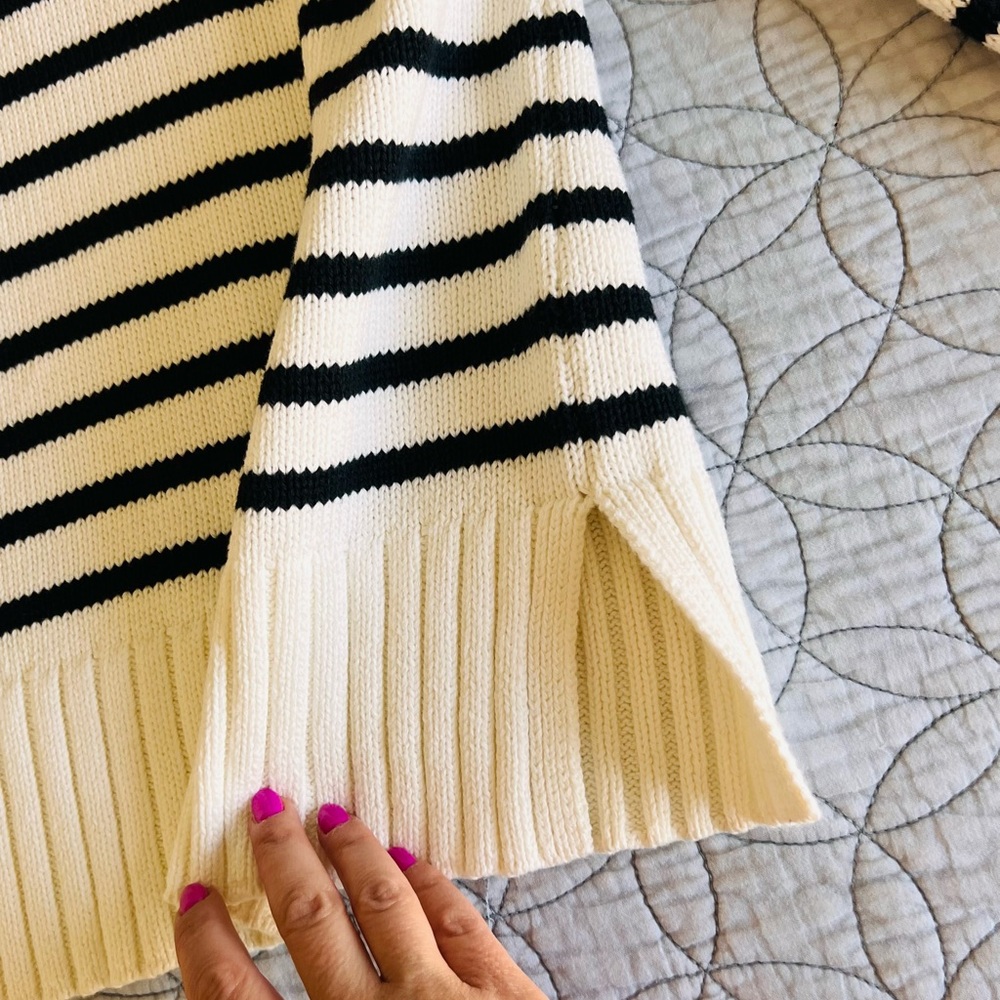 J CREW WOMENS SIZE SMALL NWT Striped Turtleneck Sweater - Black and White - Picture 9 of 12